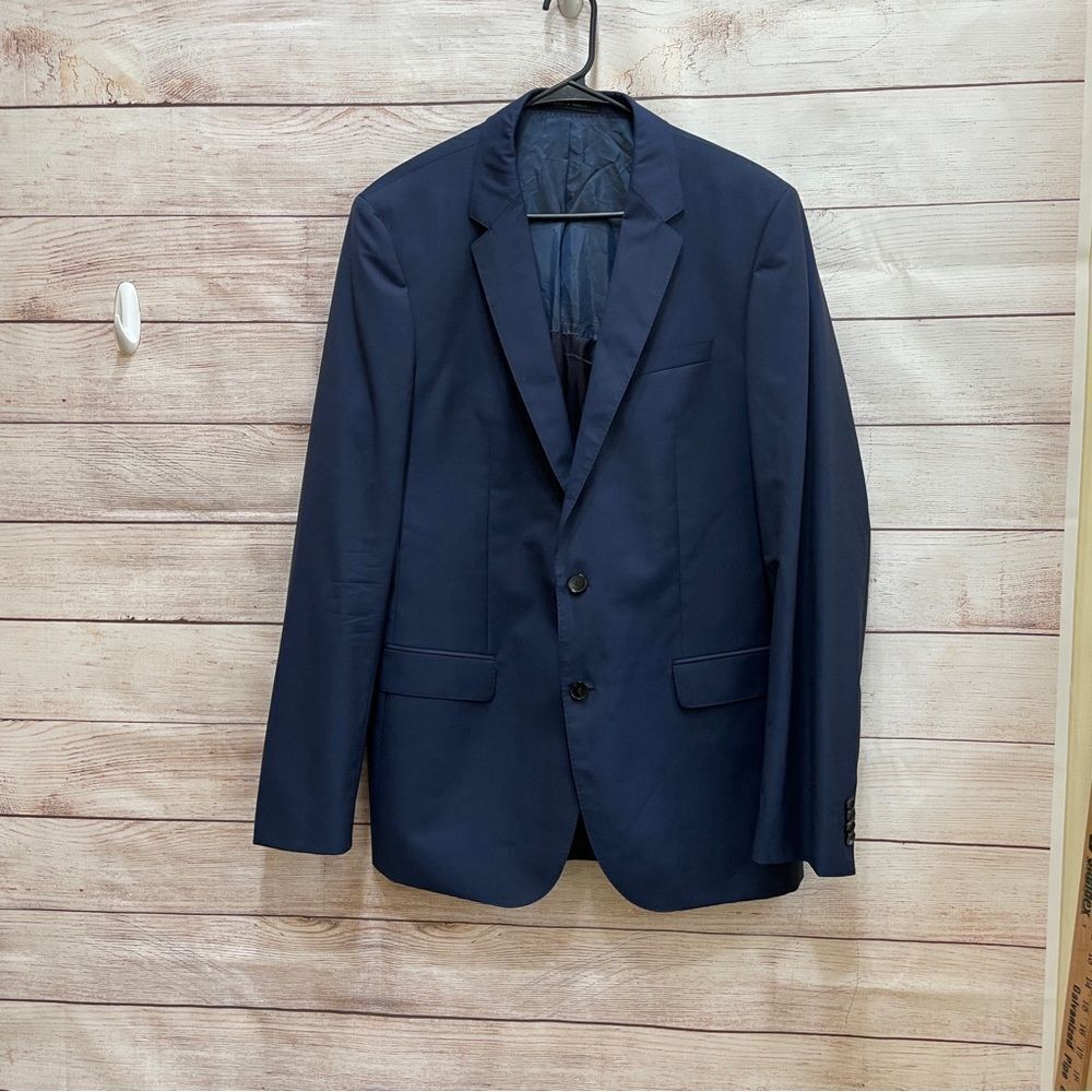 HUGO BOSS SUPER 100 NAVY BLUE BLAZER IN 100% VIRGIN WOOL